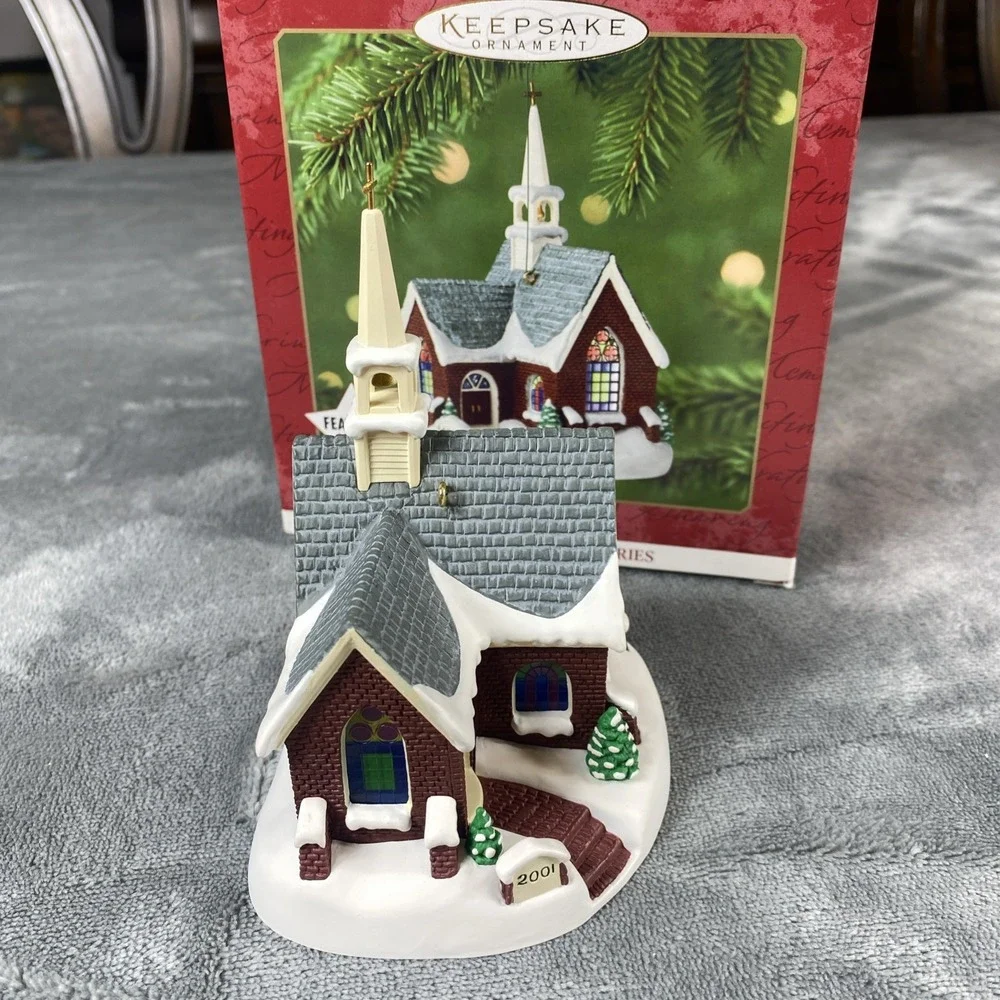 Hallmark Keepsake Ornament Candlelight Services #4 In Series Light 2001
